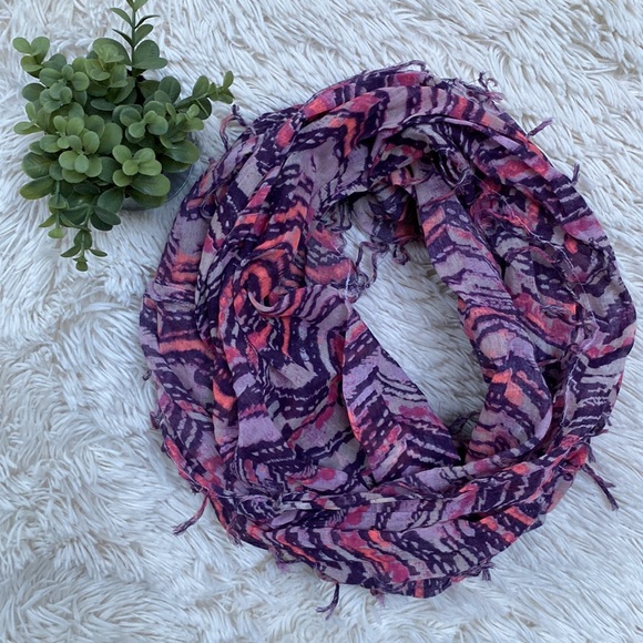 American Eagle Outfitters Infinity Scarf 💗 Purple & Pink - Picture 2 of 9